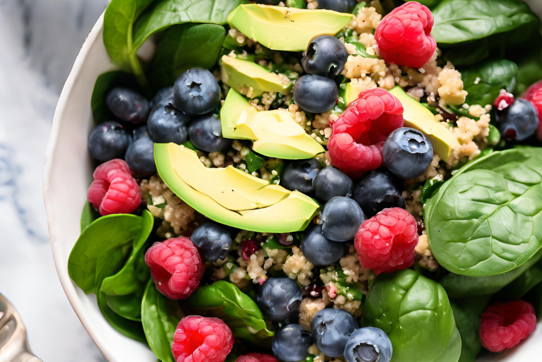 Berry Spinach Quinoa Salad