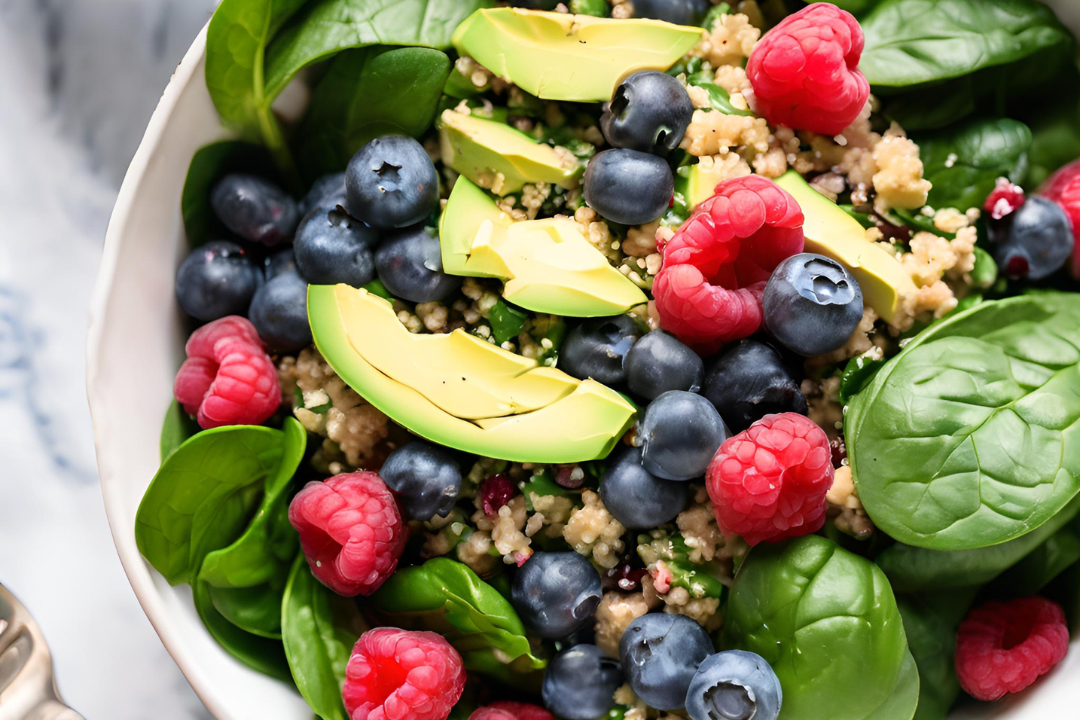 Berry Spinach Quinoa Salad