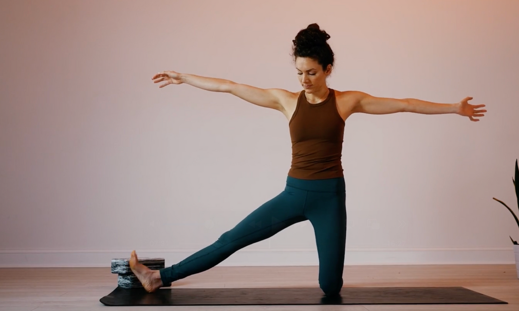 Full Yoga Classes - Flow for Digestion (short)